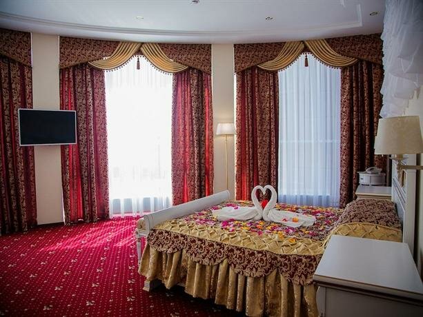 Гранд отель россия фото Grand Hotel, hotel, Staryy Oskol, mikrorayon Lesnoy, 3 - Yandex Maps