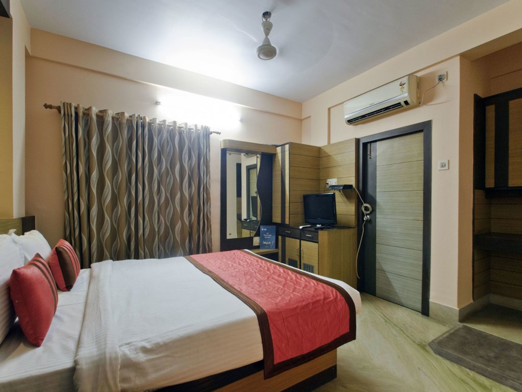 Фото Oyo 6606 Seacom Inn Purbadiganta