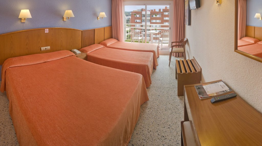 Фото Hotel Ght Oasis Park & SPA