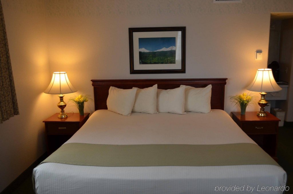 Фото Best Western Newberry Station