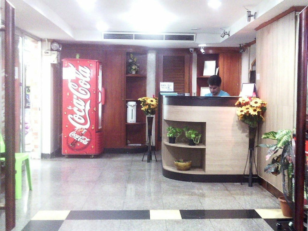 Hotel Blu Mount, Bangkok, photo