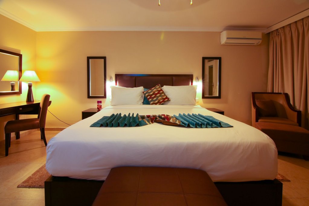 Фото Best Western Plus Accra Beach Hotel