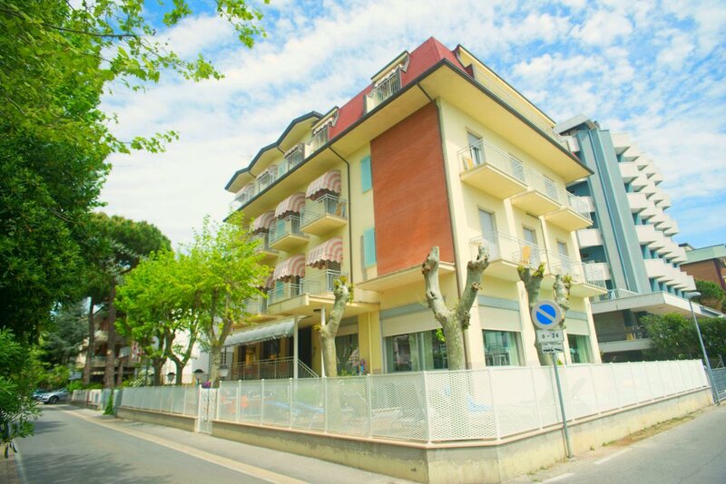 Гостиница Hotel Daniel в Беллария – Иджеа-Марине