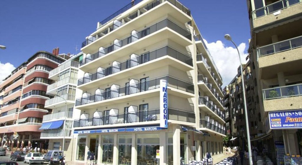 Фото отеля 1