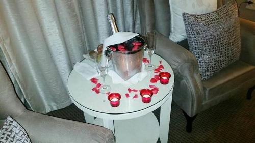 Фото Classique Grace Boutique Hotel