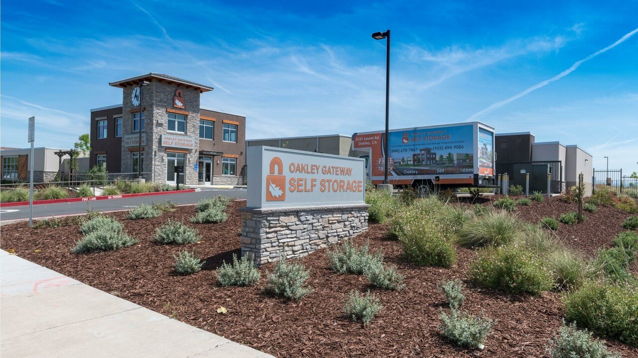 Introducir 79+ imagen oakley gateway storage Thptnganamst.edu.vn