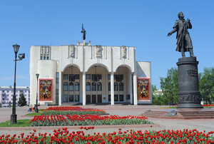 Kursk State Drama Theater named after A.S. Pushkin (Lenina Street, 26), theatre