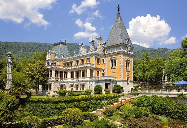 Müzeler ve sanat galerileri Massandra Palace, Kırım Cumhuriyeti, foto