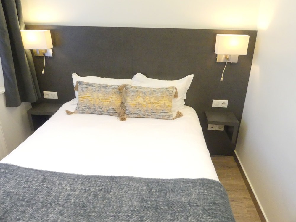 Фото Hotel De La Plage