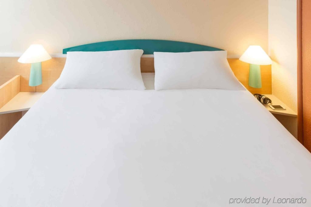 Фото ibis Лион Gerland Rue Mérieux