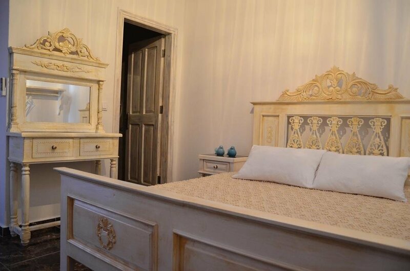 Гостиница Mor Limon Hotel в Айвалыке