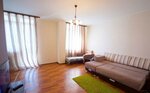 Gostinitsa V kvartirakh Albatros, ofis (mikrorayon Zelyonaya Roshcha, Telmana Street, 30А), apartamentos