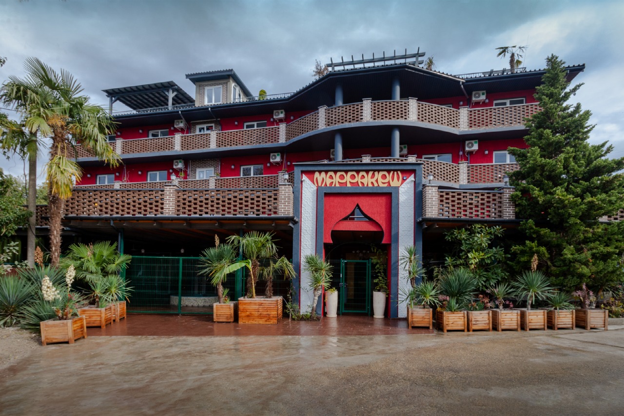 Фото отеля 1