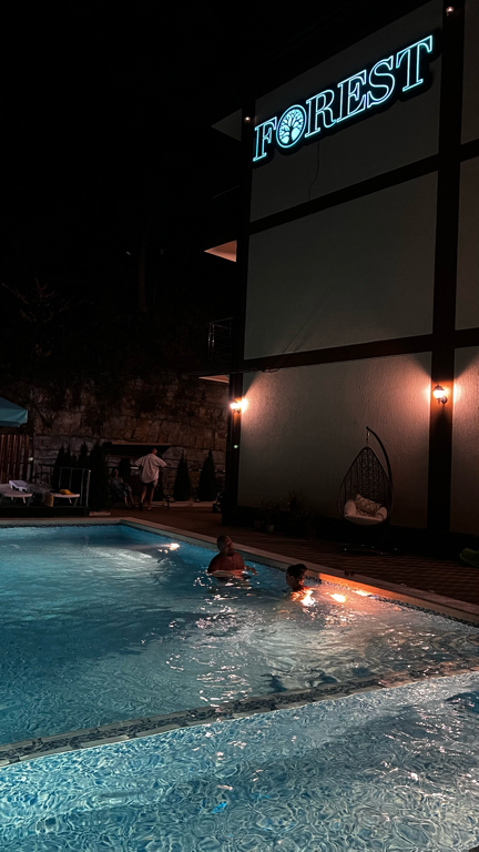 Фото Форест