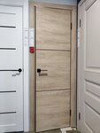 Green Doors (Polotskaya Street, 45), doors