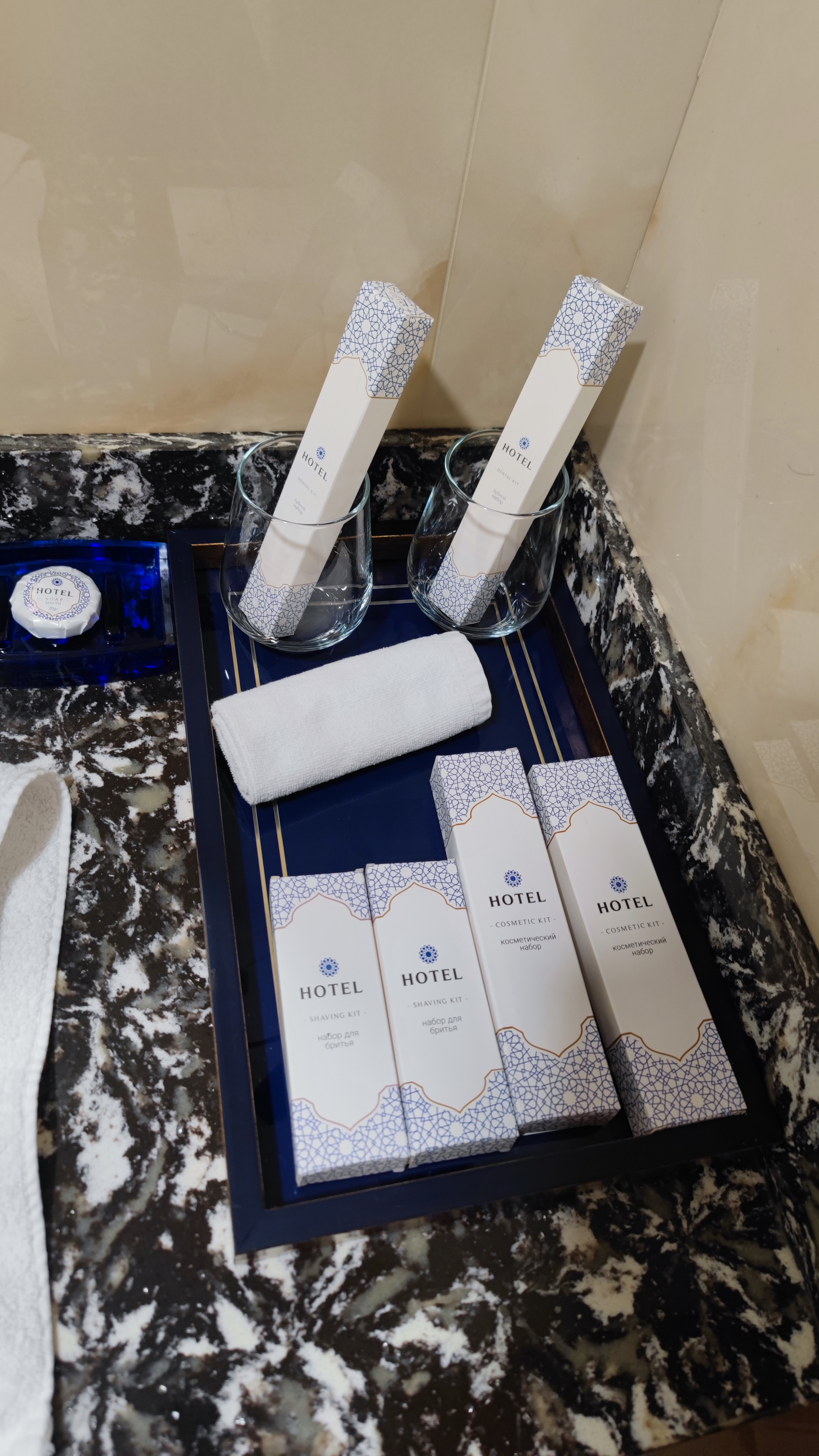 Фото Manor Hotel