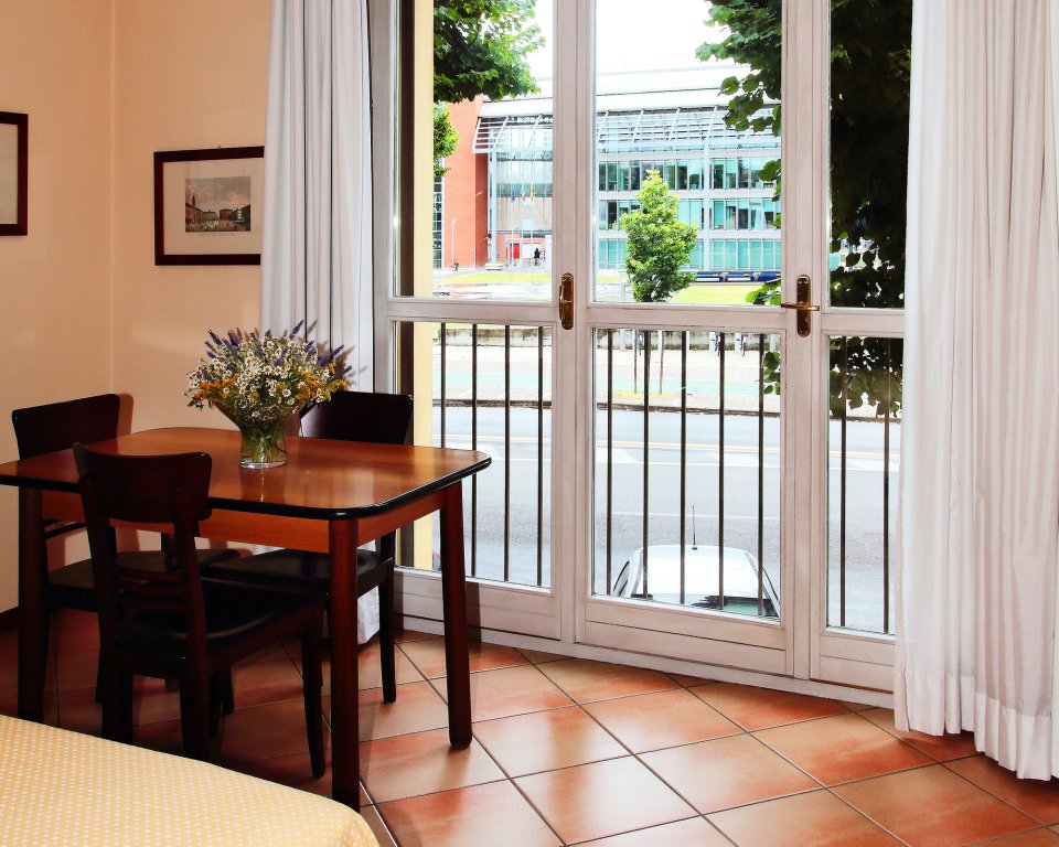 Фото Novotel Parma Centro