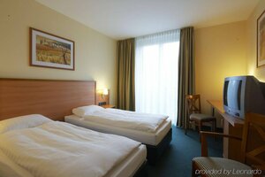 Гостиница IntercityHotel Bremen