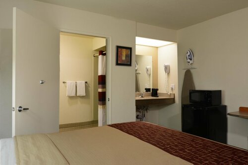 Гостиница Red Roof Inn San Dimas - Fairplex в Помоне