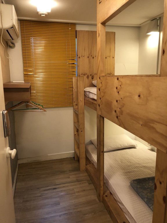 Фото High Street Guest House Hongdae