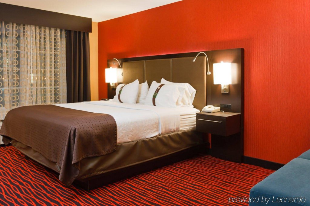 Фото Holiday Inn Colorado Springs Airport, an Ihg Hotel