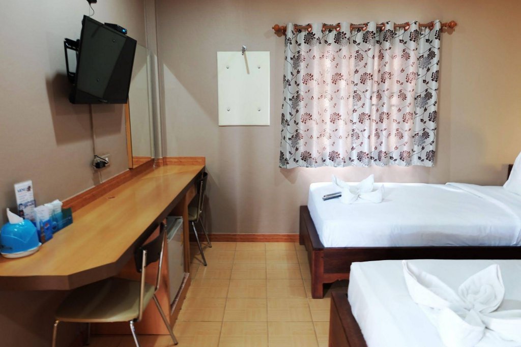 Фото Golden House Hotel Sakaeo