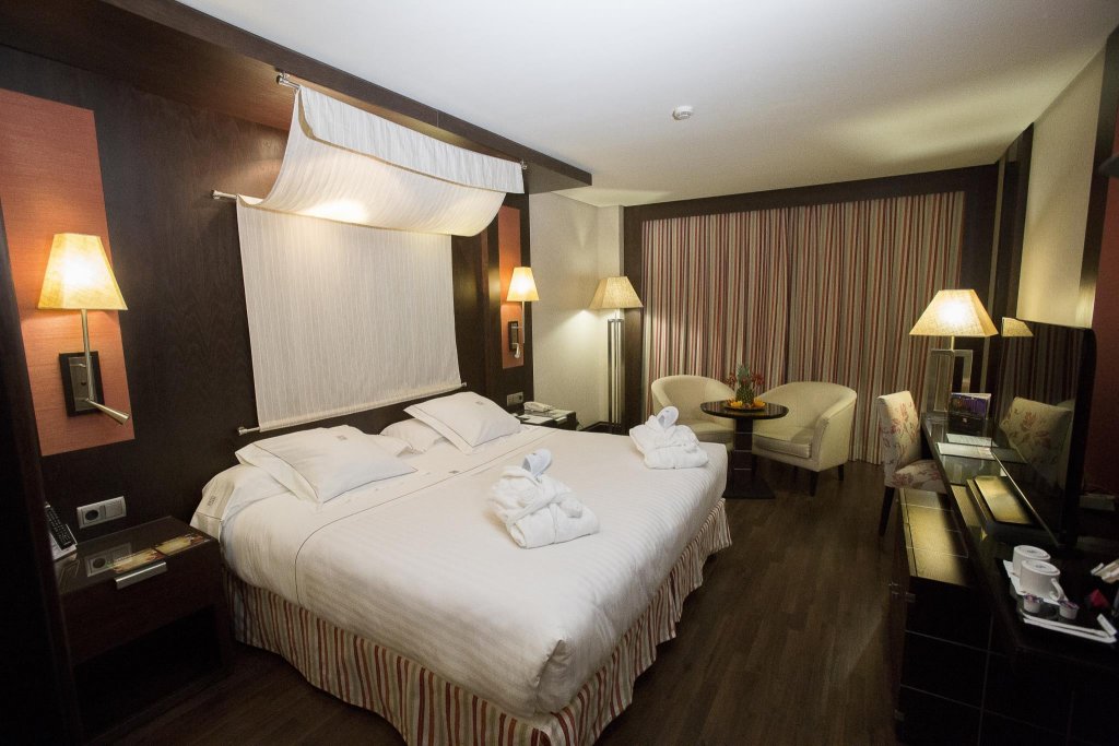 Фото Hotel Cordoba Center
