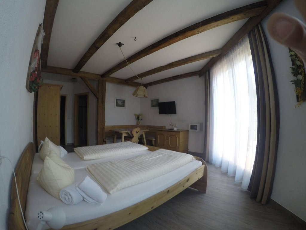 Фото Hotel Hohe Tauern