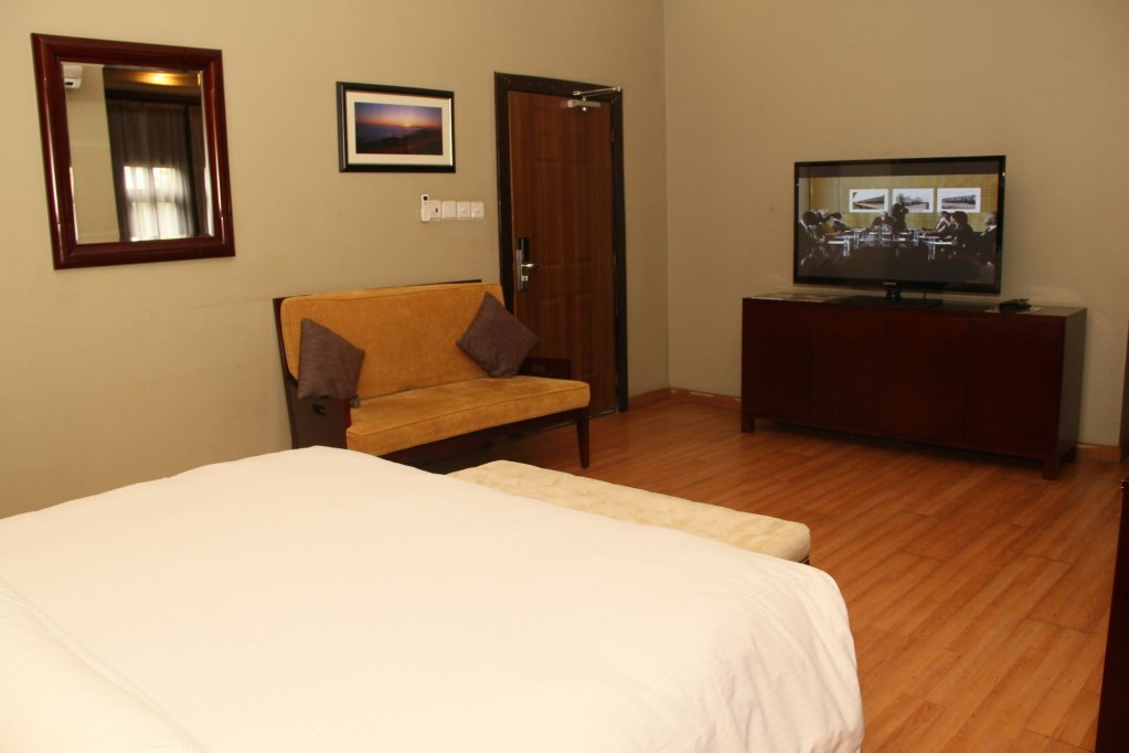 Фото Clear Essence California SPA & Wellness Resort