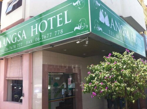 Гостиница Angsa Hotel в Серембане