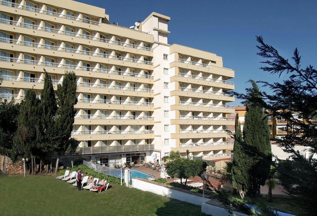 Фото отеля 3