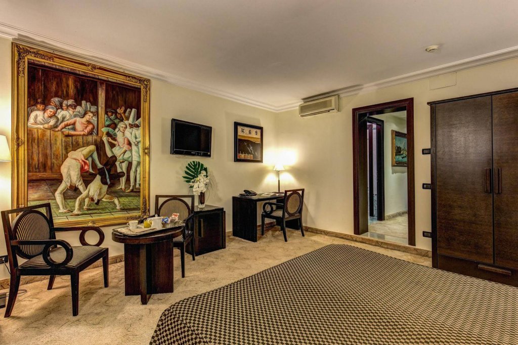 Фото Relais Piazza San Marco