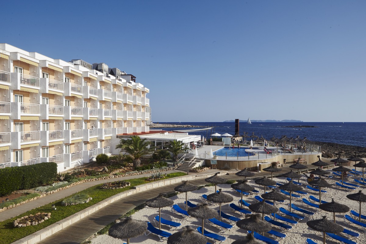 Фото отеля 1