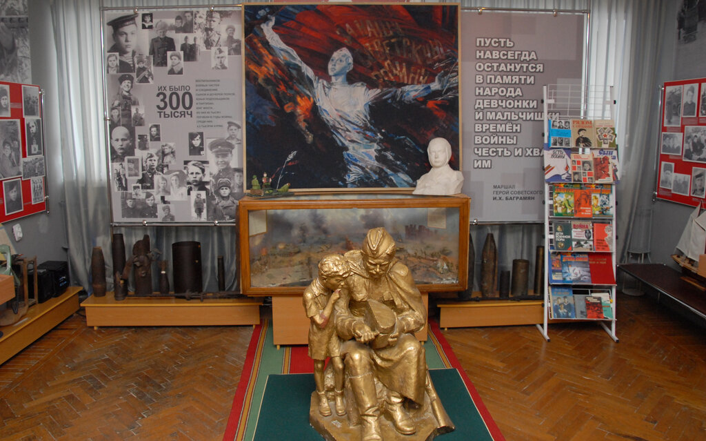 Museum Yunyye zashchitniki Rodiny, Kursk, photo