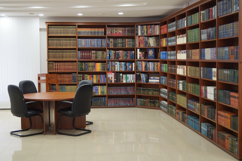Library Munitsipalnoye obyedineniye bibliotek goroda Yekaterinburga, Yekaterinburg, photo