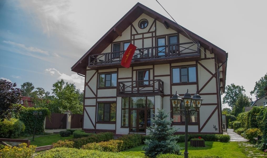 Фото отеля 1