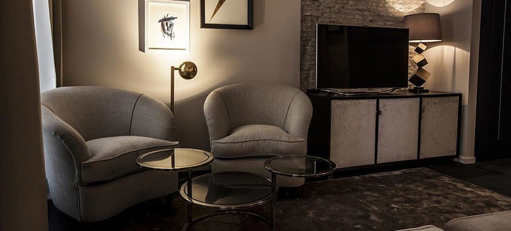 Фото D. O. M Hotel