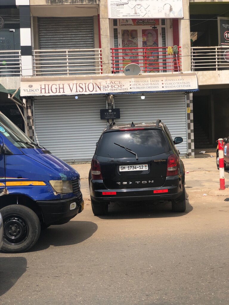 Tailor High Vision, Accra, photo
