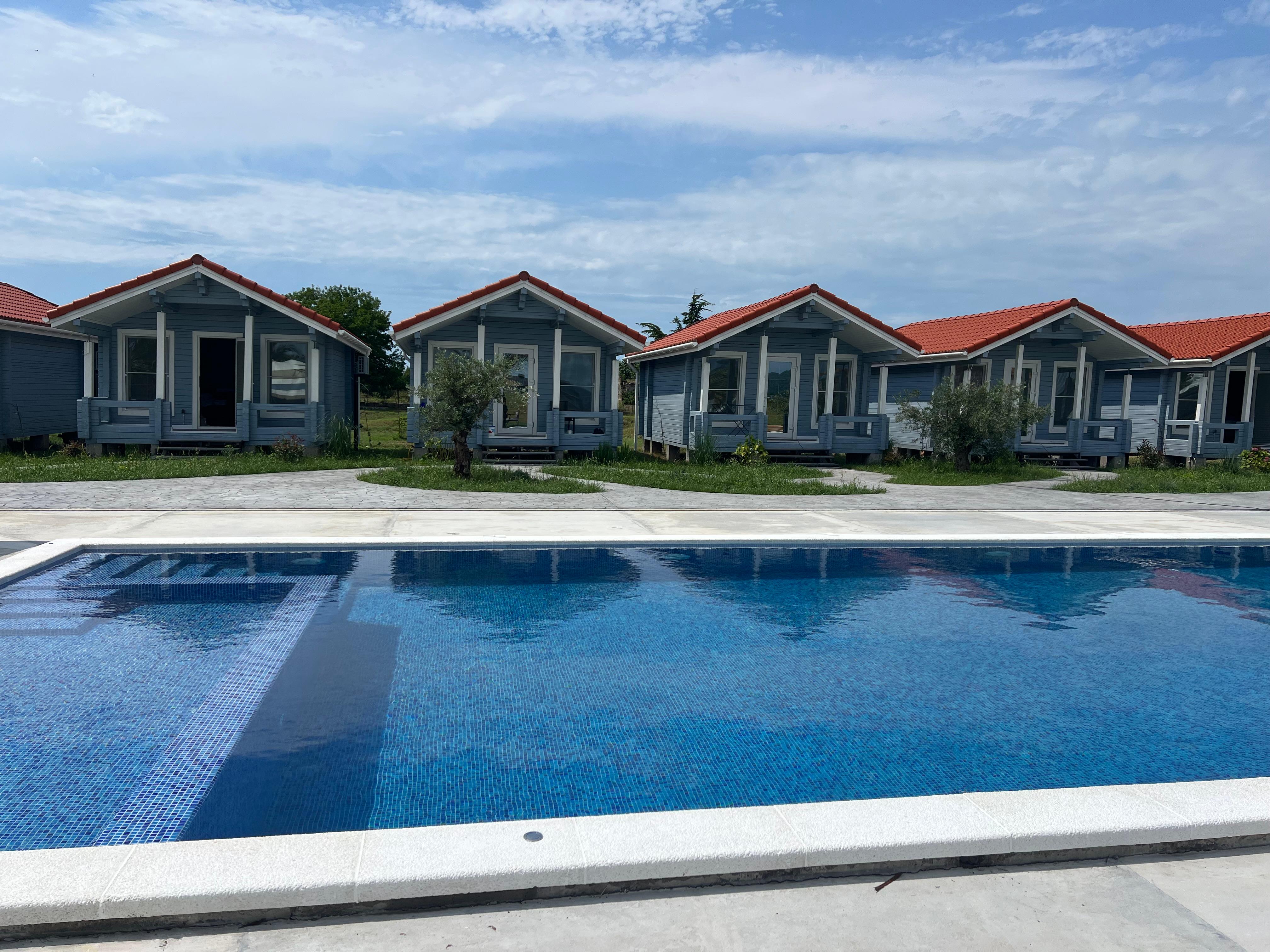 Фото White Horse