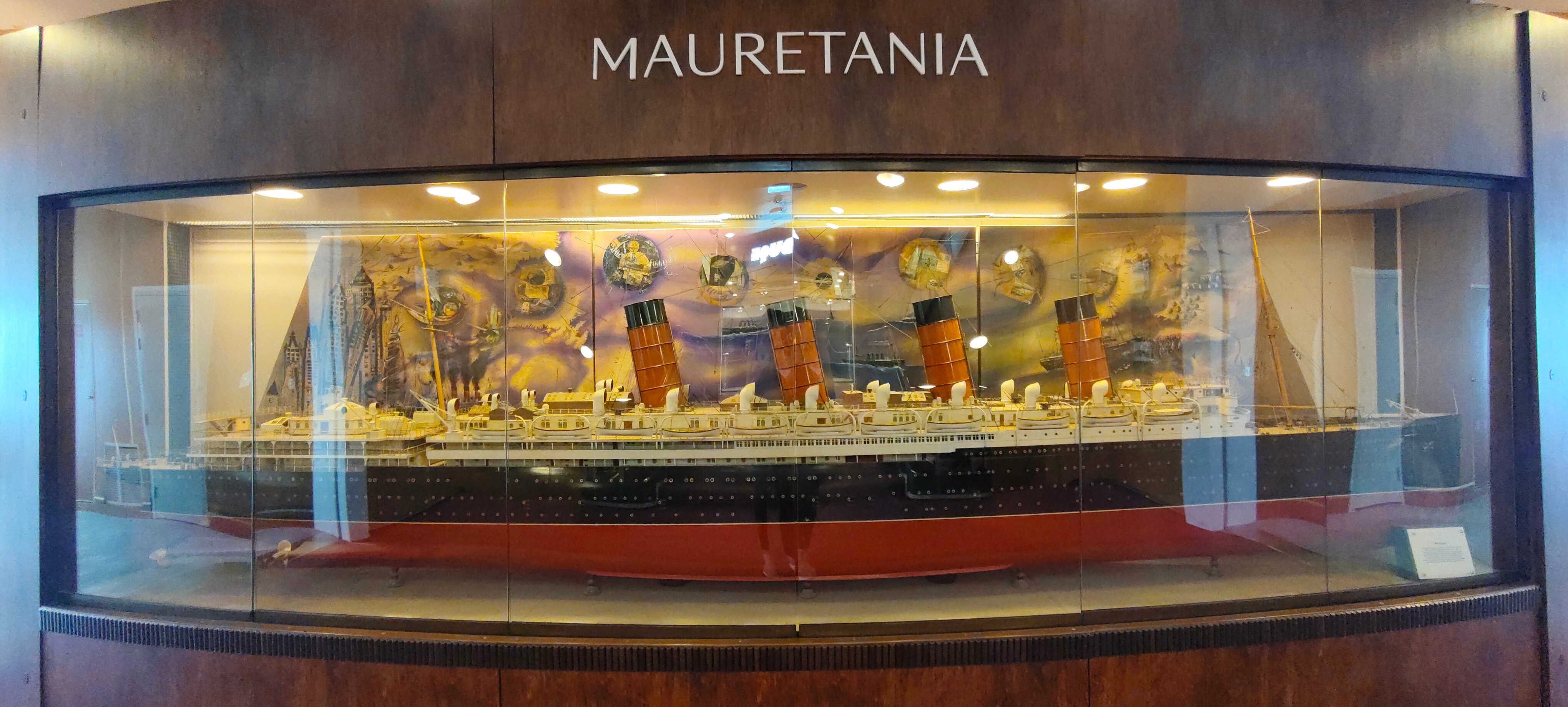 Фото Queen Elizabeth 2