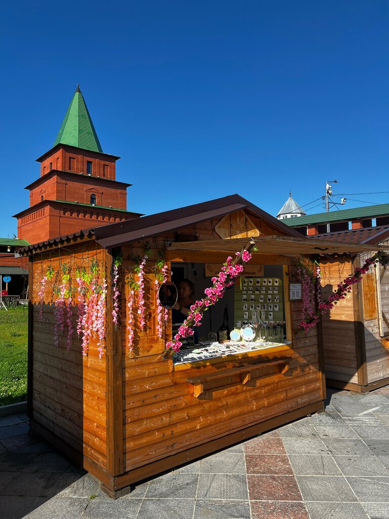 Gift and souvenir shop Decorations with real flowers, Yoshkar‑Ola, photo