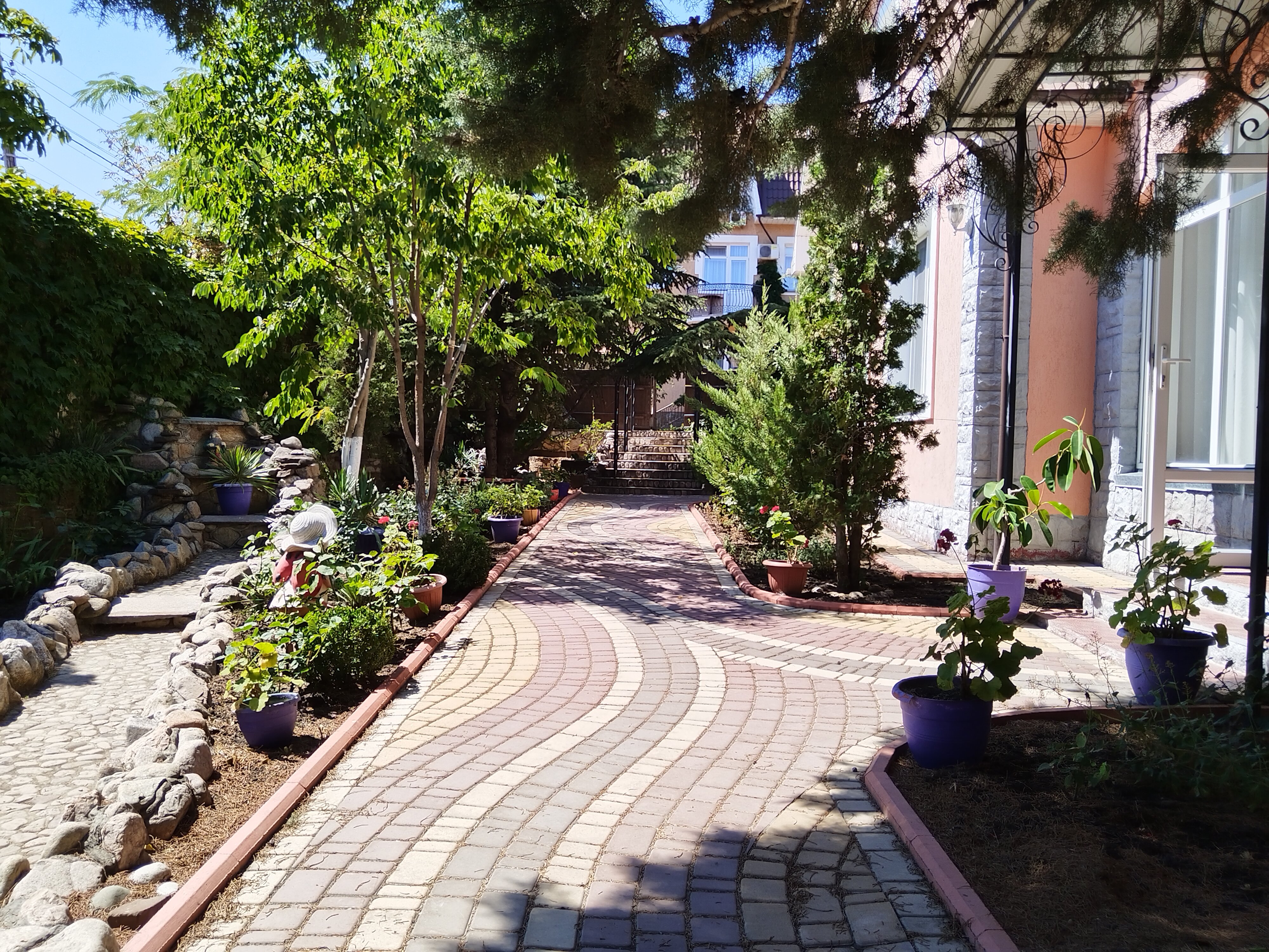 Фото Mango Hotel