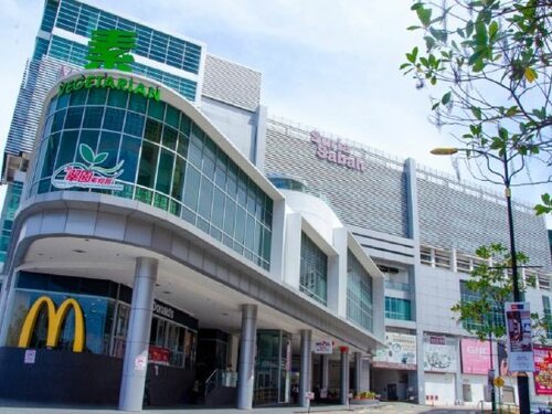 Гостиница Hotel 7 Suria в Штате Сабах