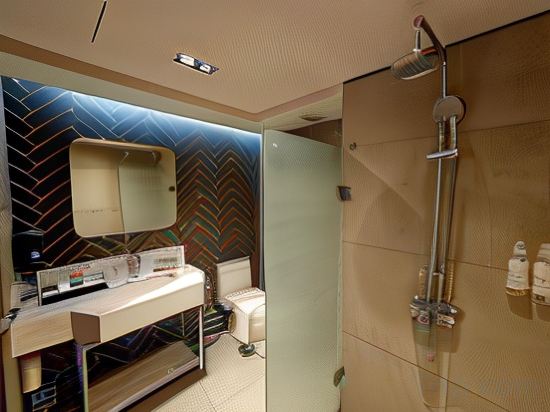 Фото The Belamy House