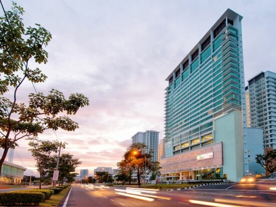 Фото Olive Tree Hotel