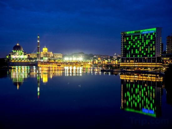 Фото Zenith Hotel Putrajaya
