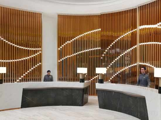 Фото Somerset Central Salcedo Makati