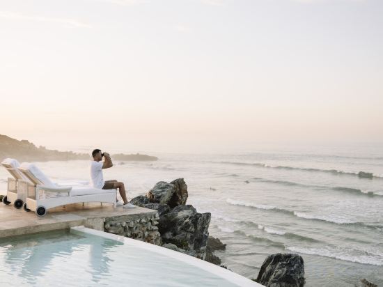 Фото Birkenhead House