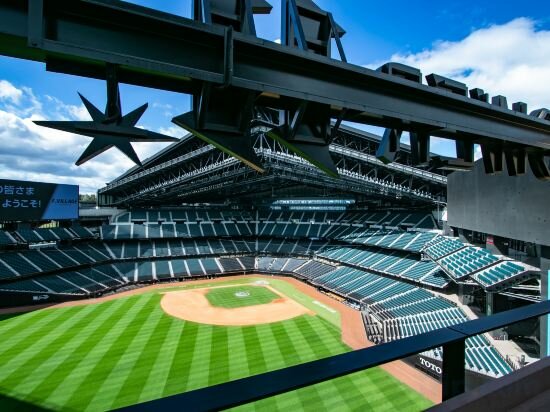 Фото Tower Eleven Hotel