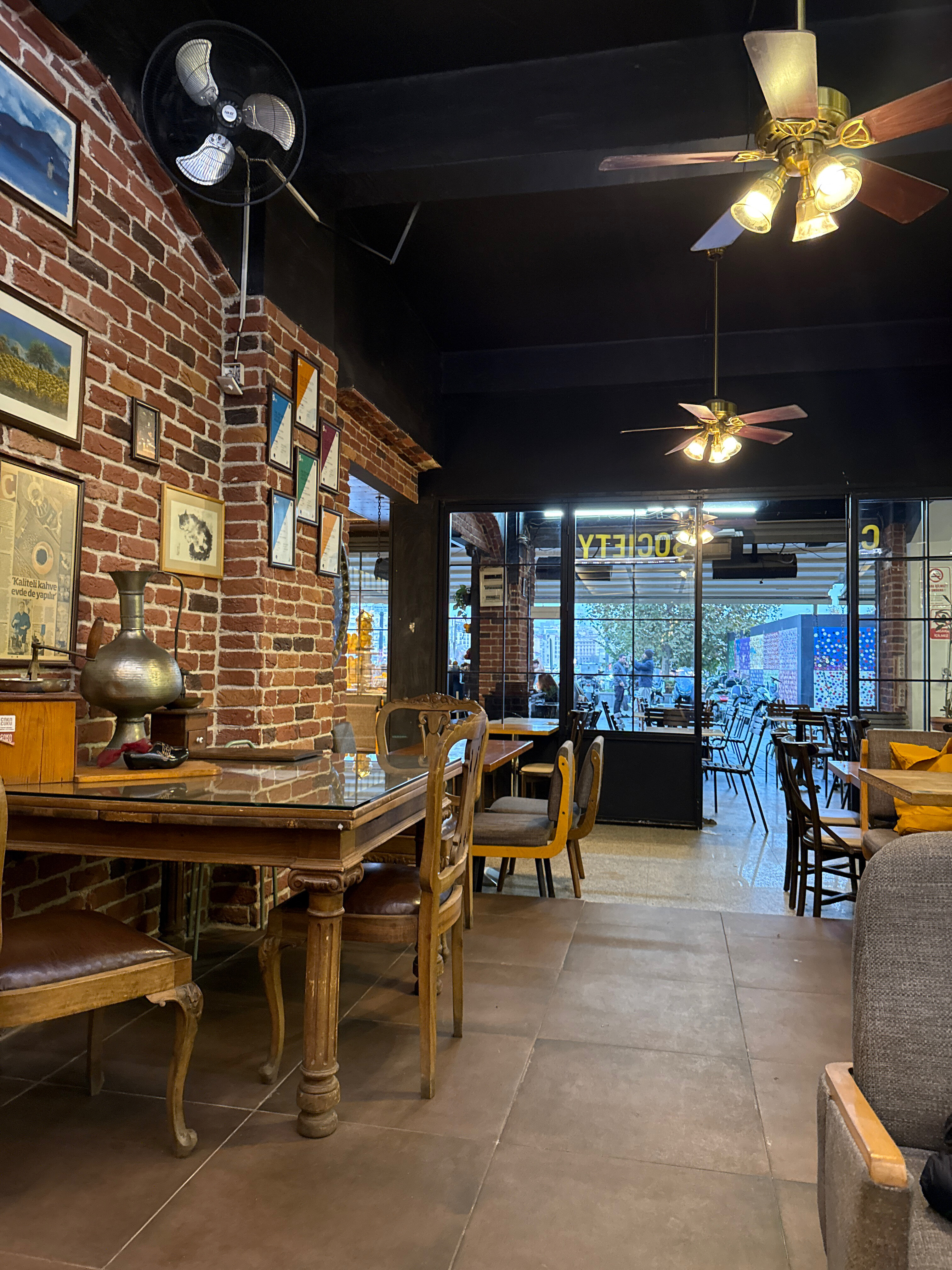 カフェ・ソサエティ Cafe Society  Ff Cafe Society, kahve dükkanları, İstanbul, Fatih, Rüstempaşa Mah